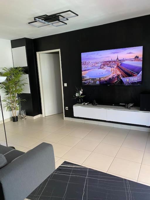 Appartement Cosy Et Chic Монпелие Екстериор снимка